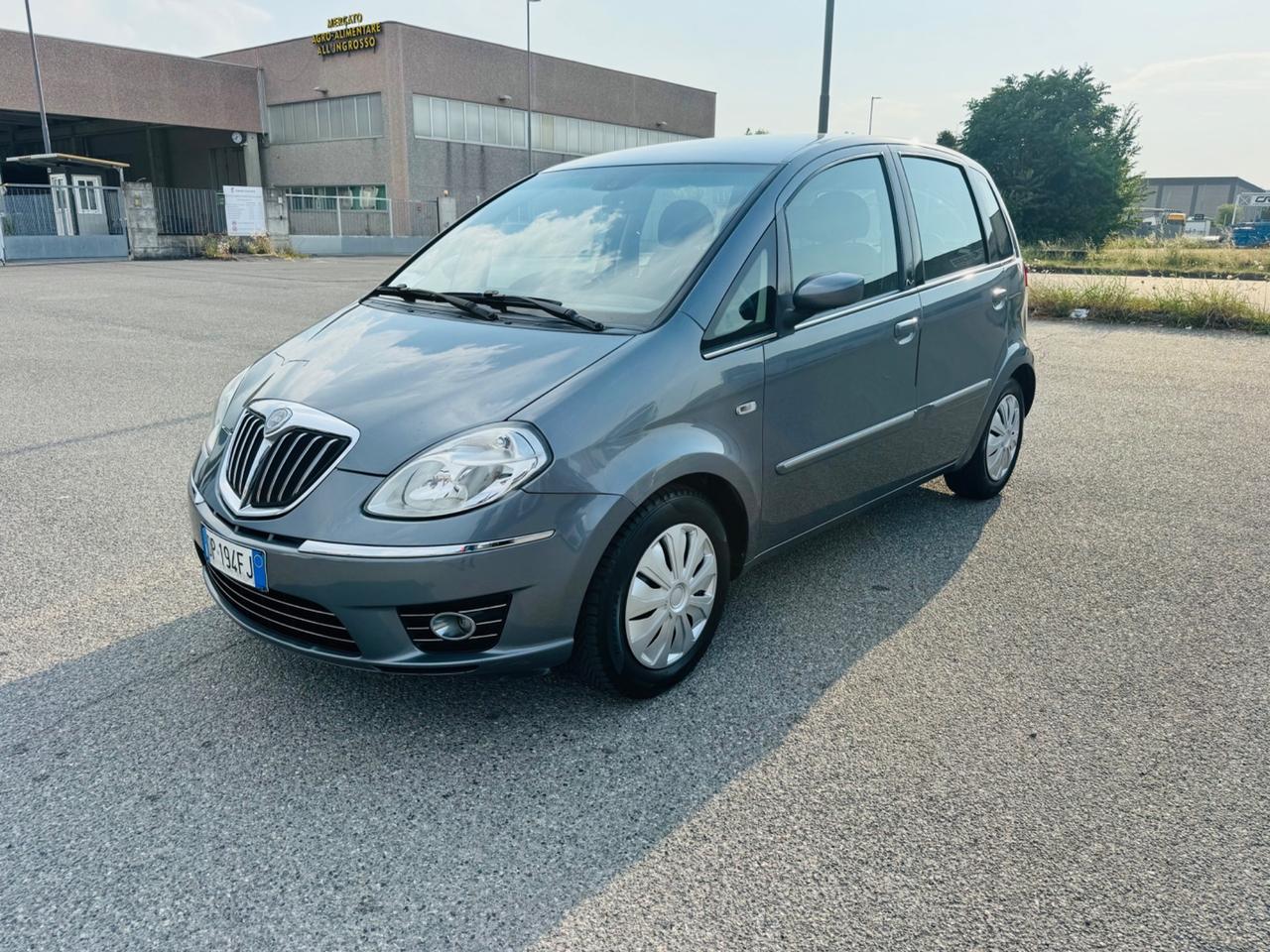 Lancia MUSA 1.4 16V Oro Plus