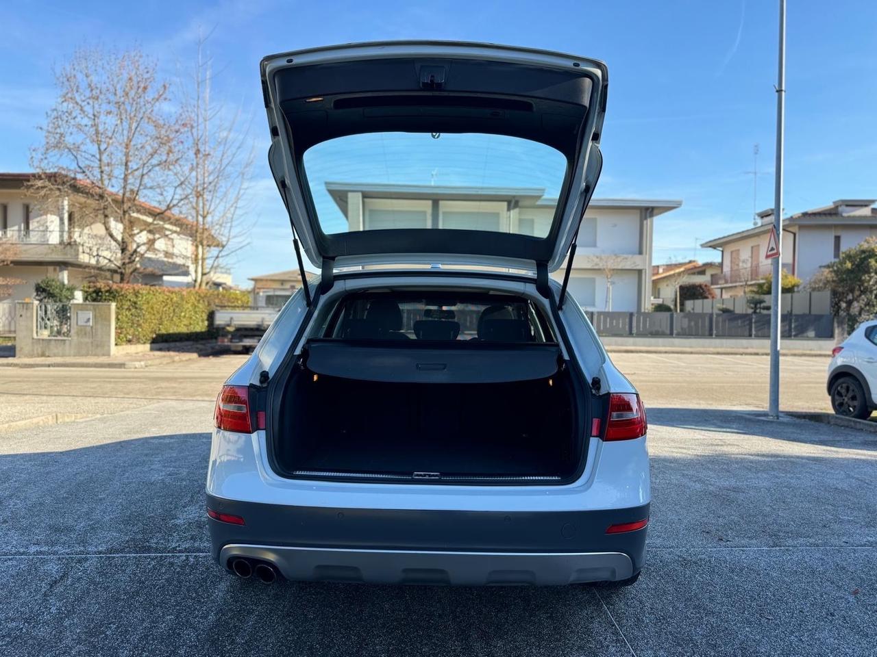 Audi A4 allroad 2.0 TDI 177 CV Business Plus