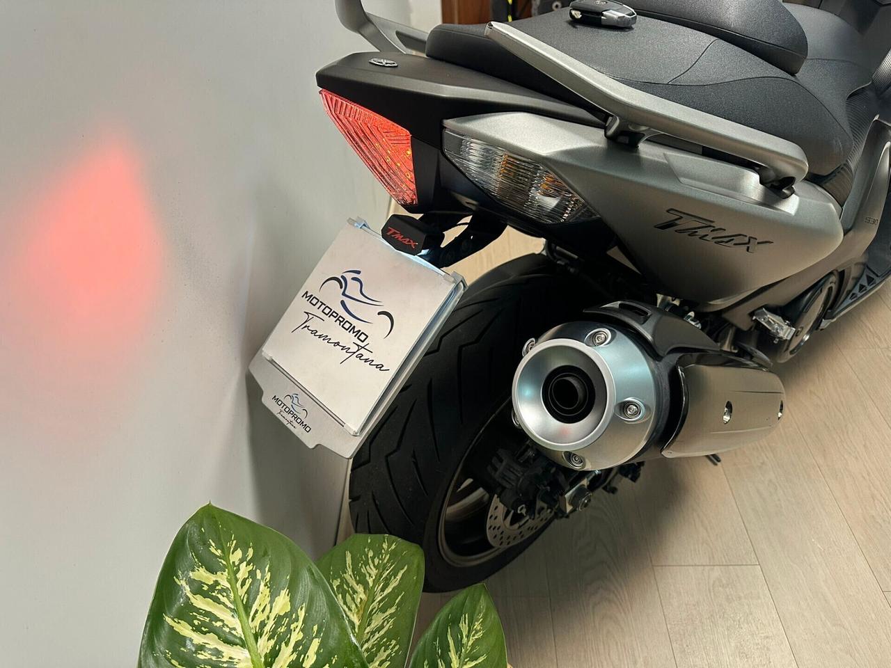 YAMAHA T-MAX T MAX 530 2016 DA 99€ AL MESE