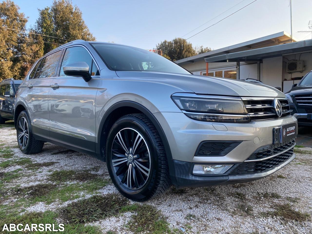 VOLKSWAGEN - Tiguan - 2.0 TDI DSG Executive BMT -