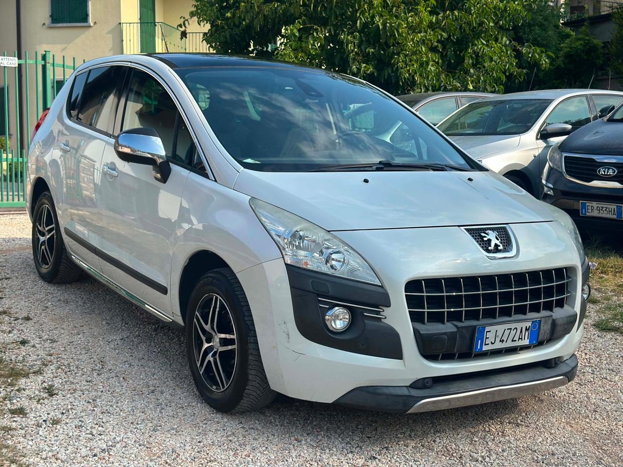 Peugeot 3008 1.6 HDi 112CV ALLURE KMCERT UNICOPR