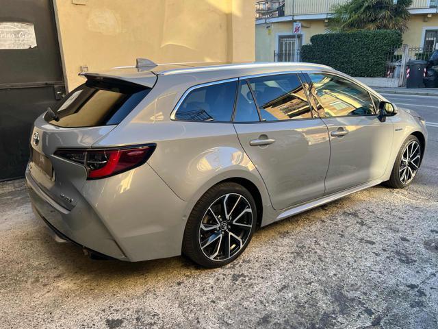 TOYOTA Corolla Touring Sports 2.0 Hybrid Lounge