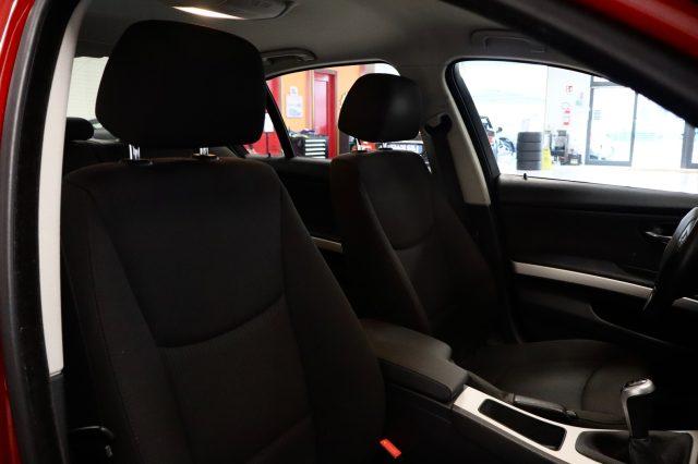 BMW 318 i EURO 5 Benzina