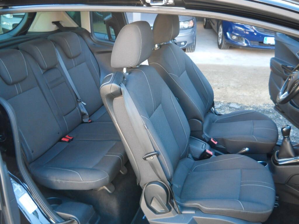 Ford B-Max 1.4 90 CV GPL Business Titanium