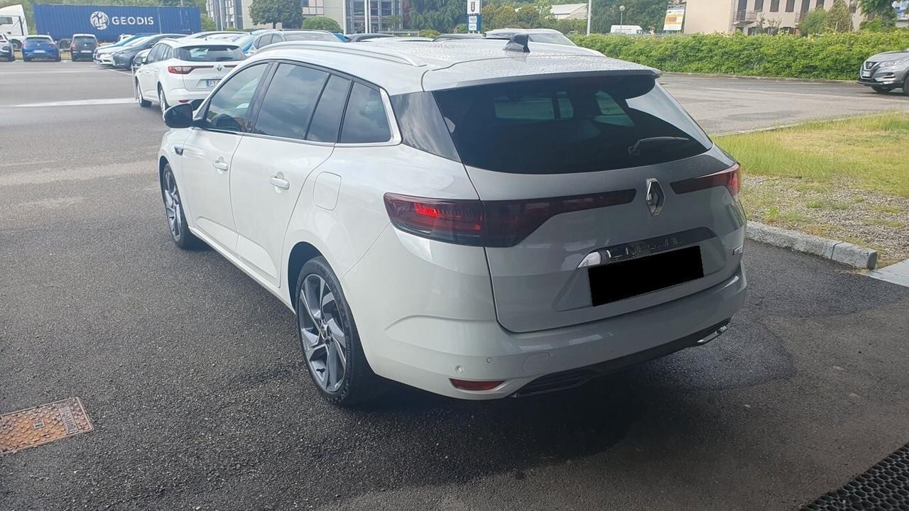 Renault Megane Mégane Sporter Plug-in Hybrid R.S. Line GA834