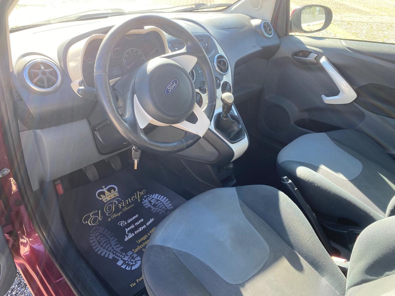 Ford Ka 1.2 8V 69CV Titanium
