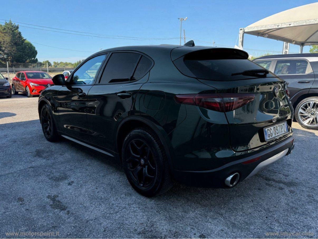 ALFA ROMEO Stelvio 2.2 T.diesel 160CV AT8 RWD Bus.