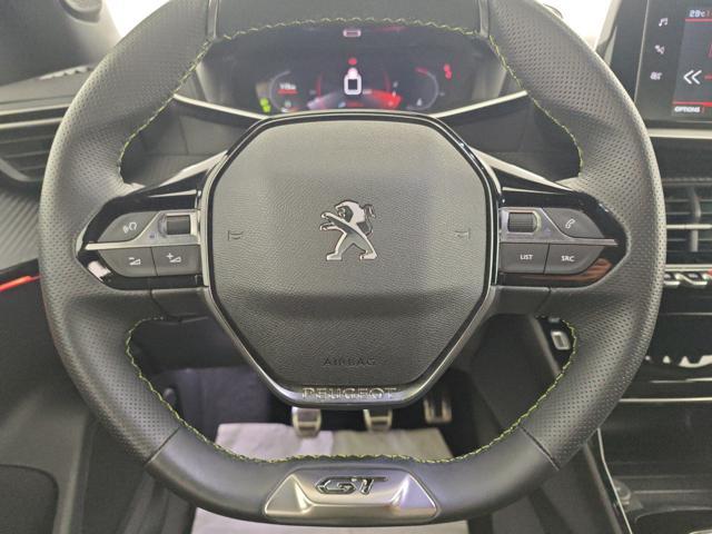 PEUGEOT 2008 PureTech 130 S&S GT