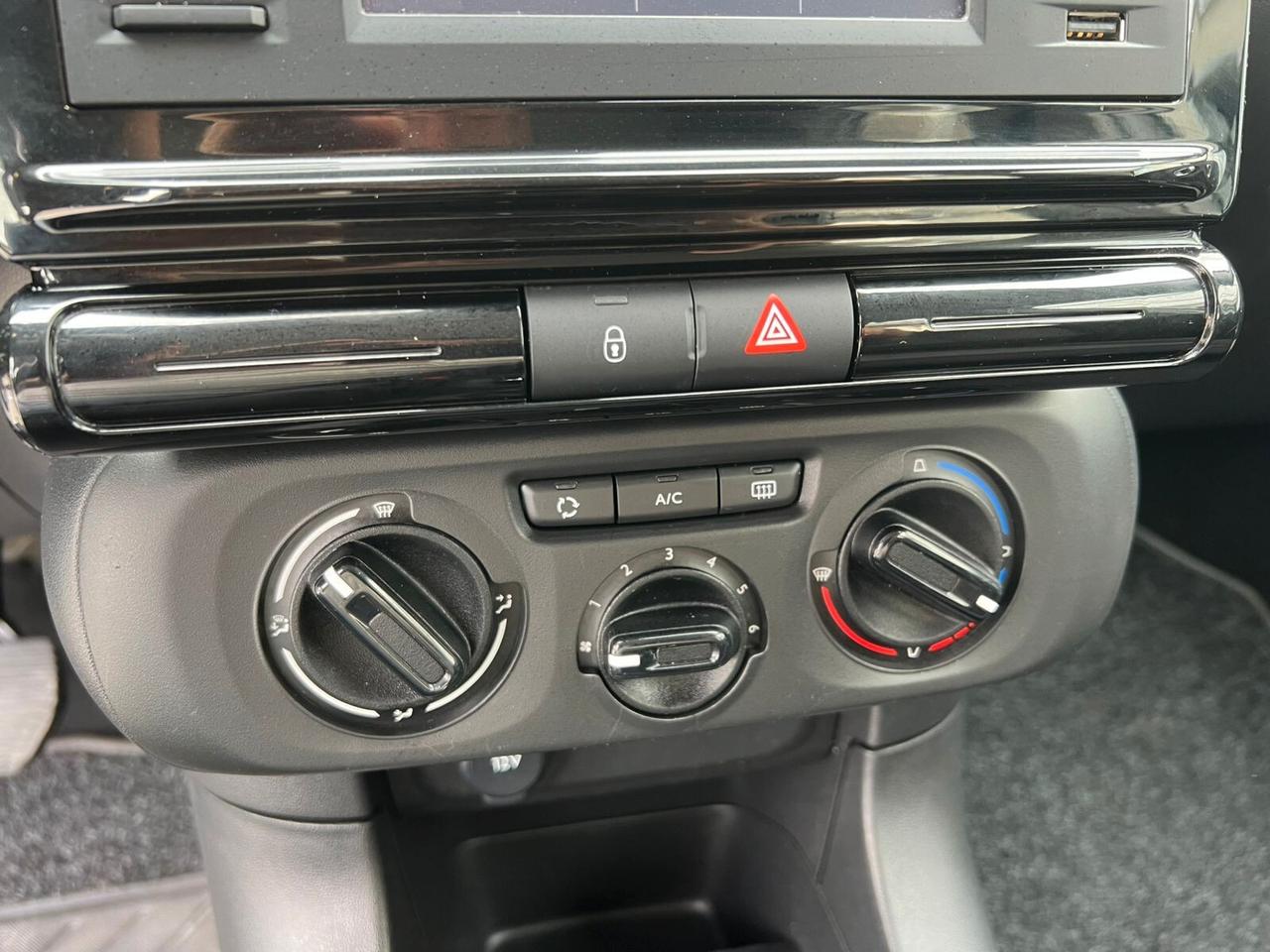 CITROEN C3 1.5 BLUEHDI 100cv 2023!!! FEEL PACK!!!