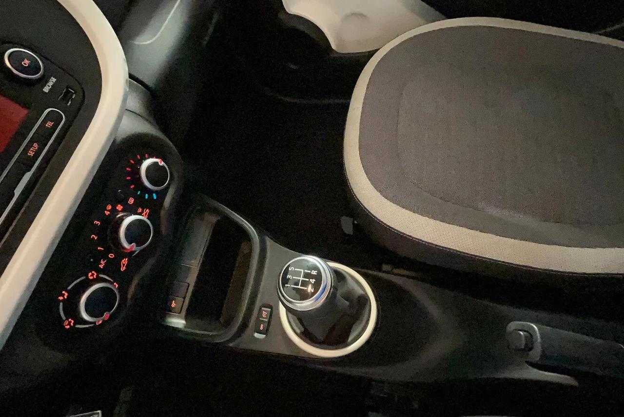 Renault Twingo SCe 65 CV Duel2