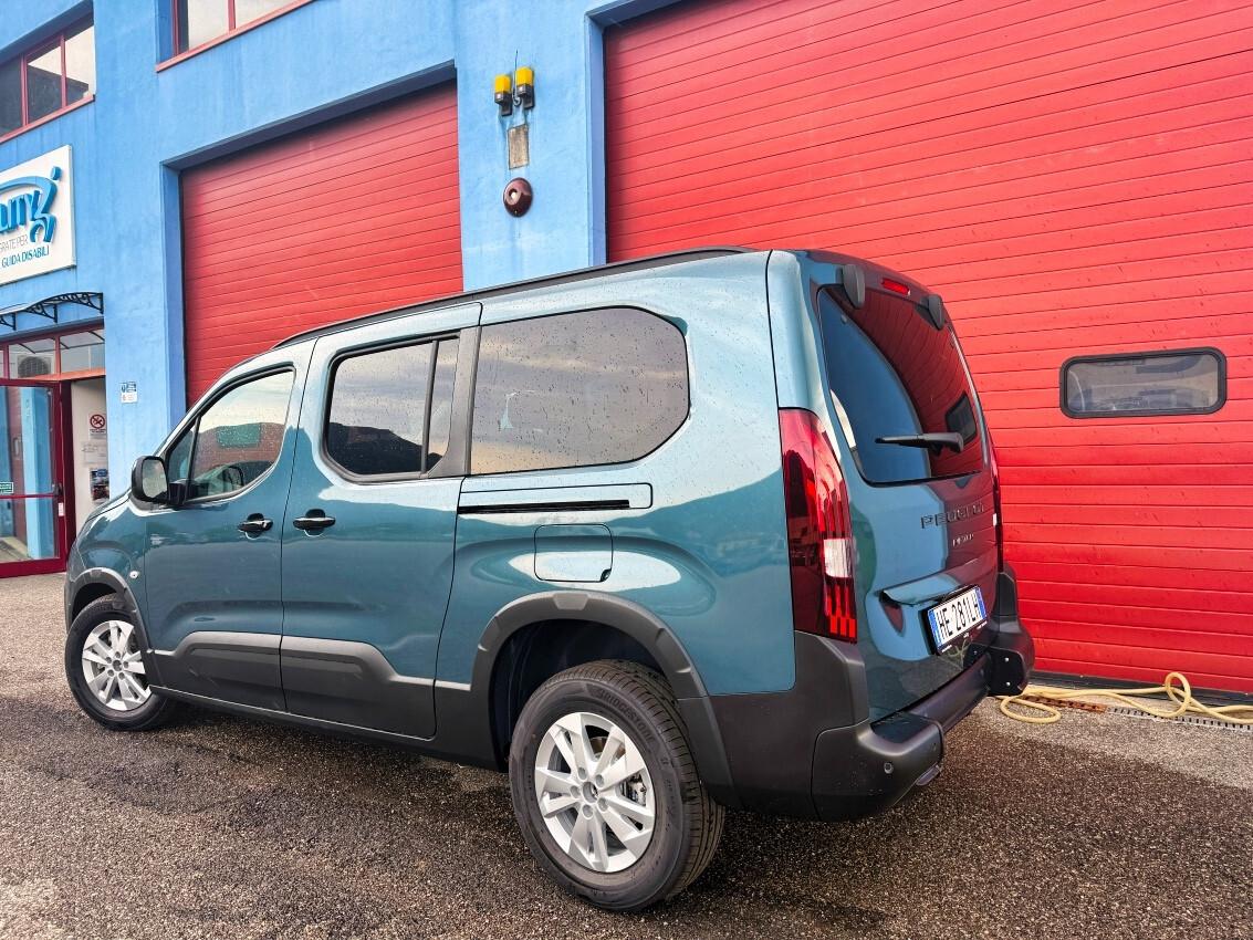 Peugeot Rifter - Auto per disabili con pianale ribassato