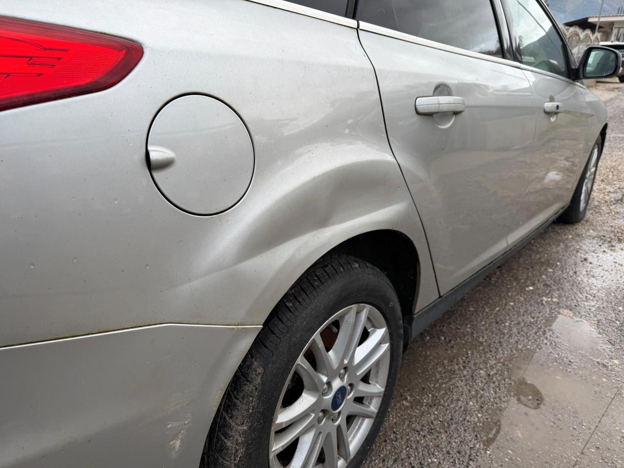 FORD FOCUS ANNO 2014 1.6 DIESEL 116 CV *AIRB OK