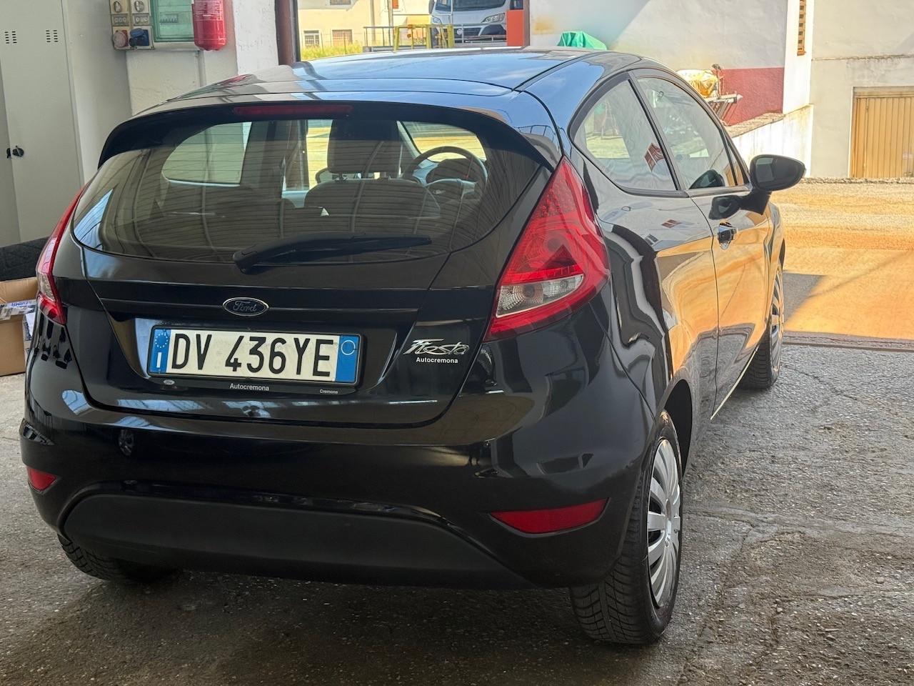Ford Fiesta 1.2 82CV 3 porte Titanium