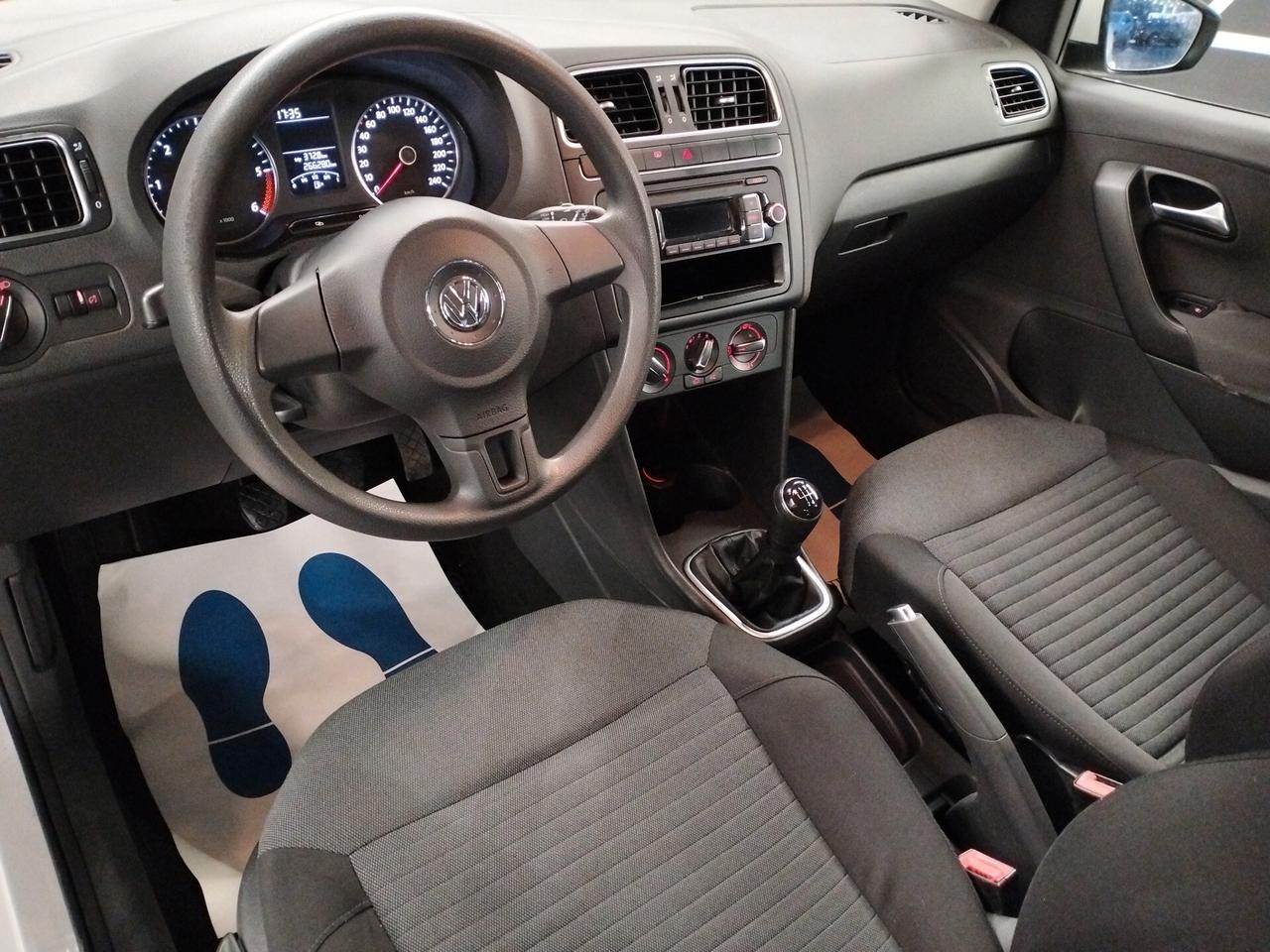 Volkswagen Polo 1.6 TDI 90CV DPF 3 porte Highline - NEOPATENTATI