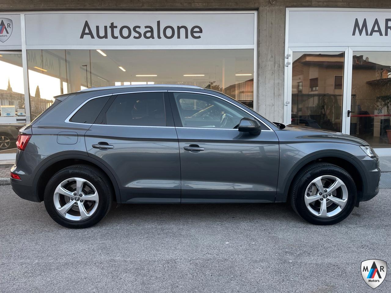 Audi Q5 40 TDI quattro S tronic Business Sport