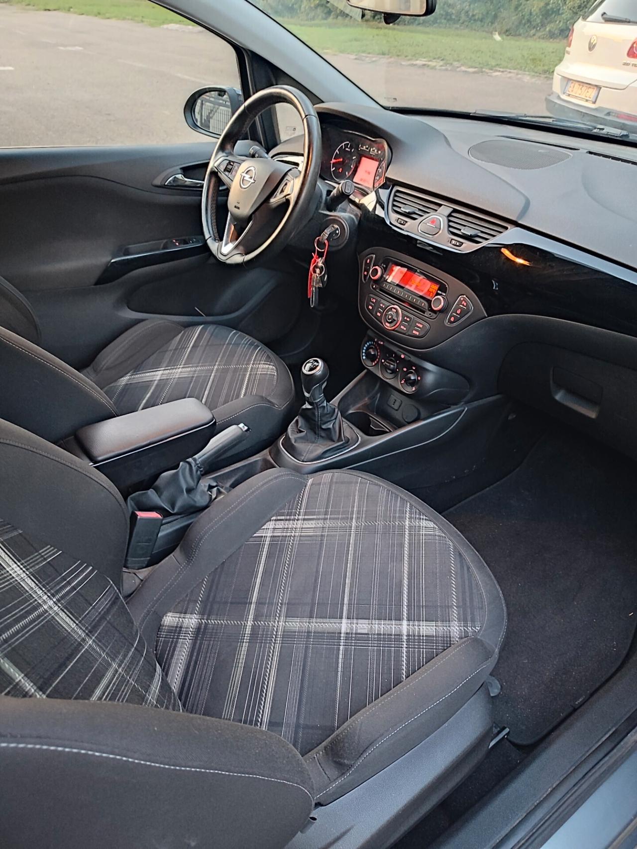 OPEL CORSA DEL 2018 A GPL DI CASA EURO6B MOLTO BELLA