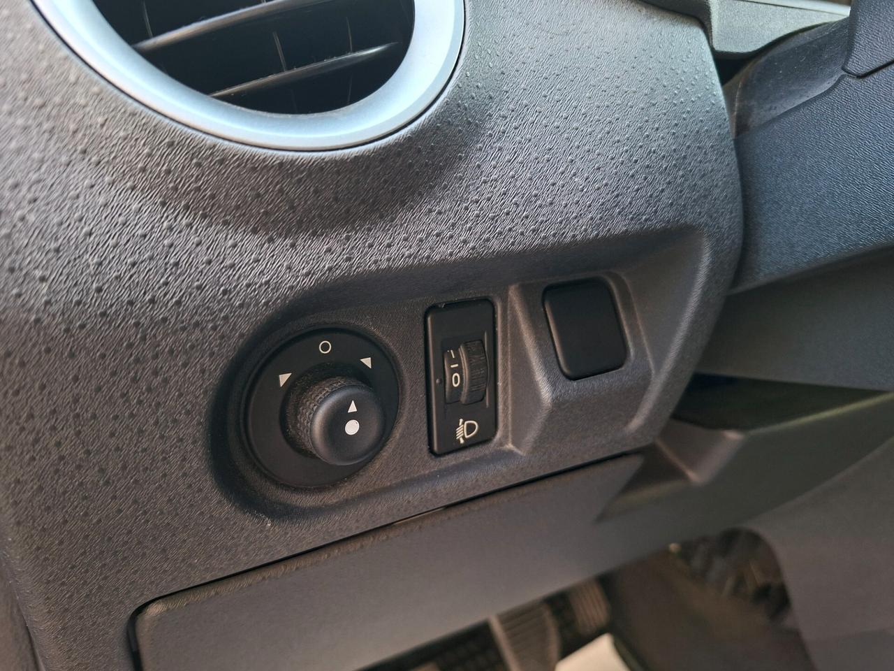 Citroen C2 1.1 Exclusive *NEOPATENTATI*