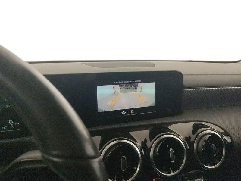 Mercedes-Benz CLA Coupe 180 d Sport auto