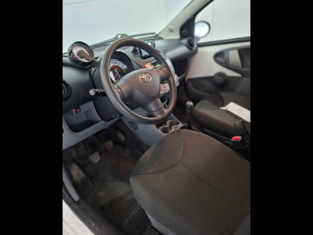 Toyota Aygo 5 Porte 1.0 VVT-i Active Connect