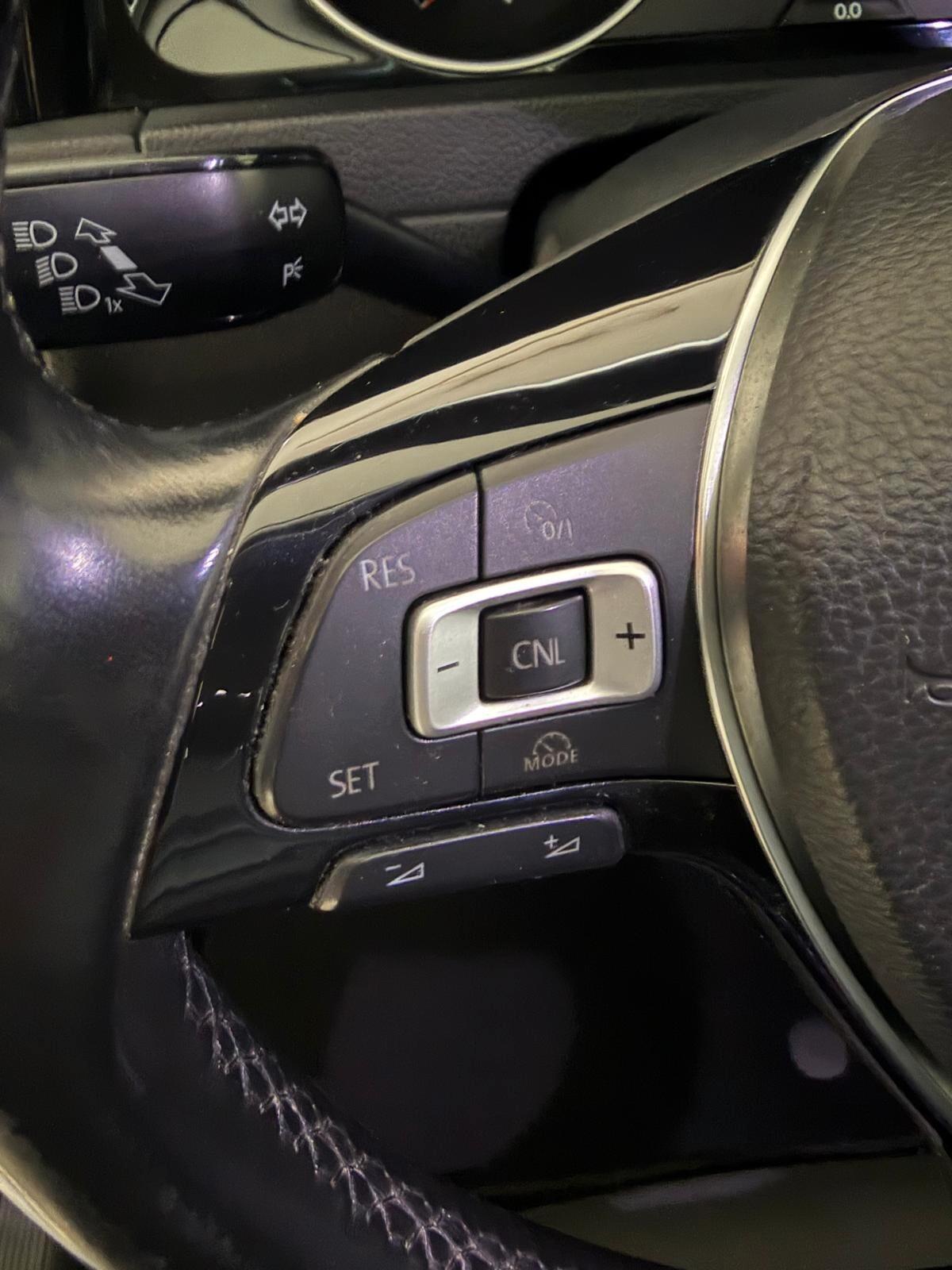 VOLKSWAGEN GOLF 1.6 TDI 110 CV EXECUTIVE