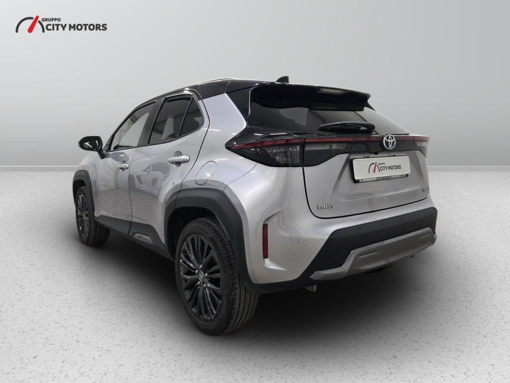 Toyota Yaris Cross 1.5 H Adventure FWD E-CVT