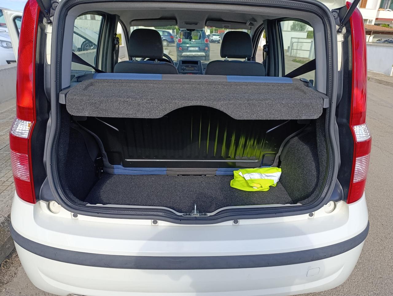 FIAT PANDA 1.2 BENZINA 05/2011 KM 65.000 1 PROPRIETARIO