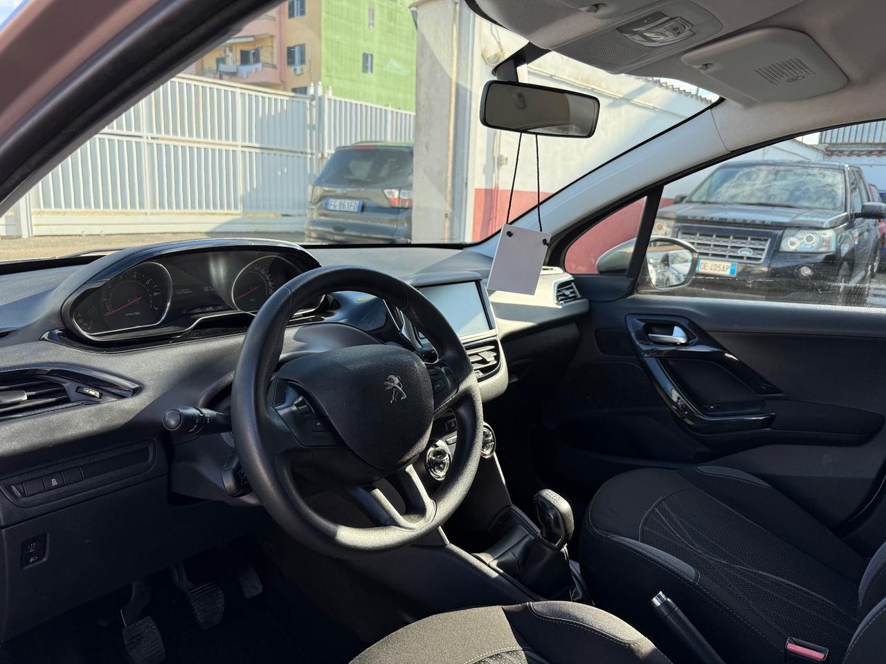 Peugeot 208 1.2 VTi 82 CV 5 porte