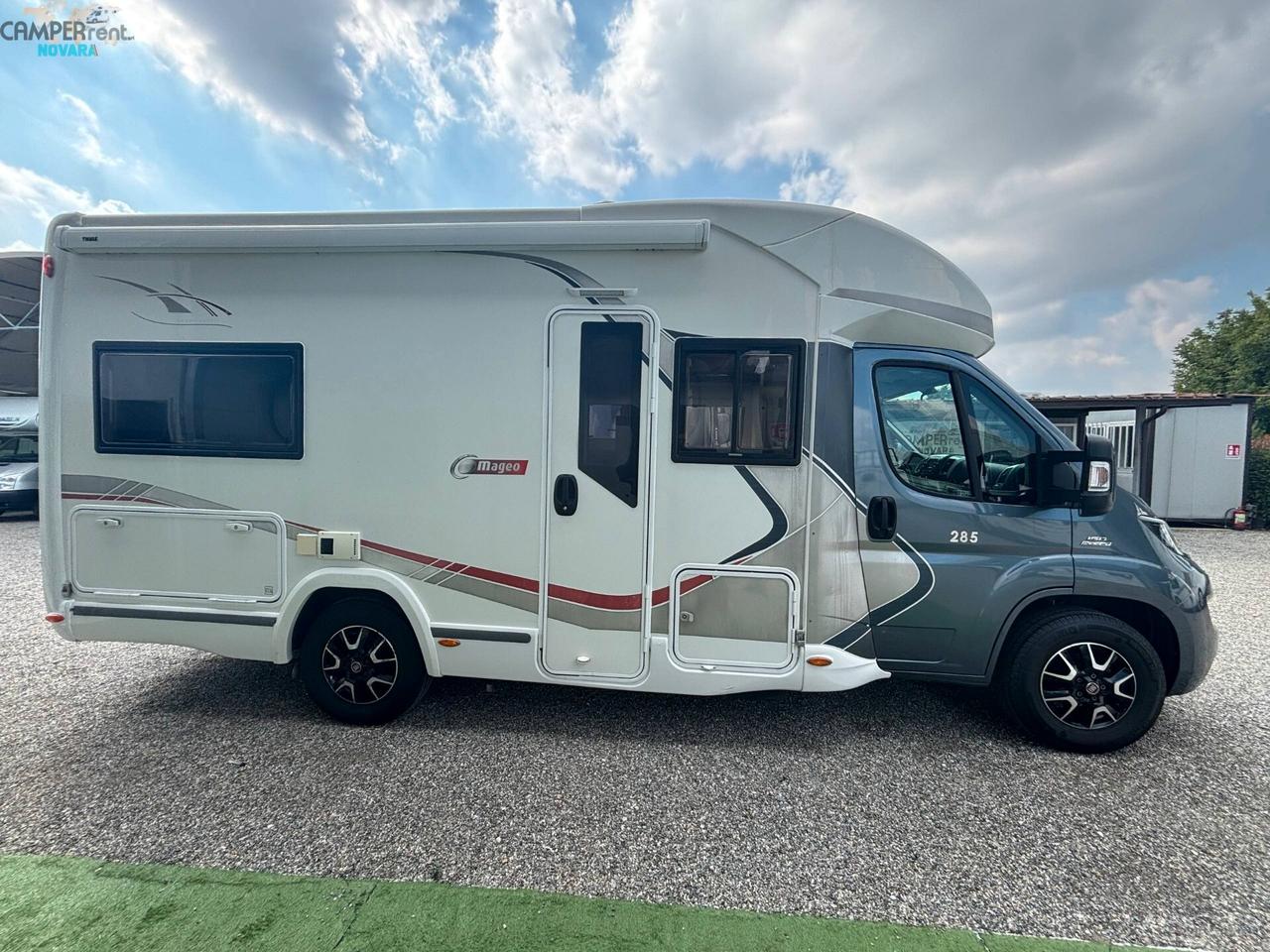 CHALLENGER MAGEO 285 - Semintegrale letto alla francese in coda e basculante