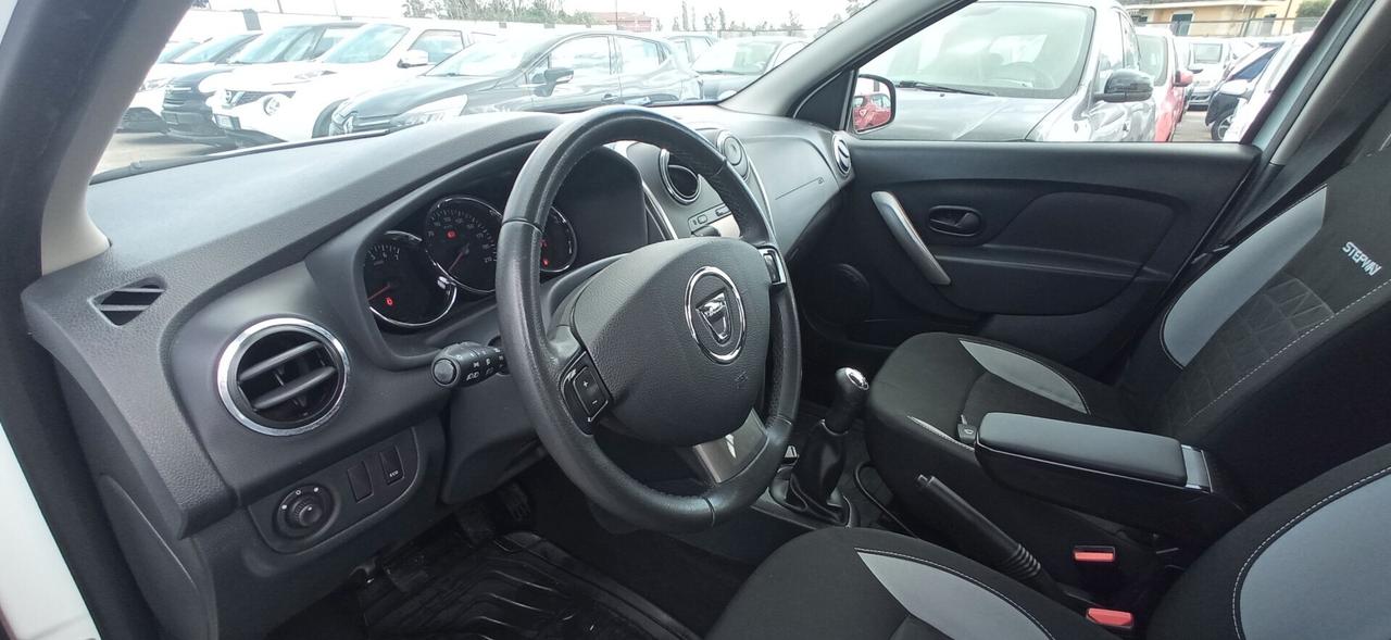 Dacia Sandero Stepway GPL DI SERIE - PRESTIGE