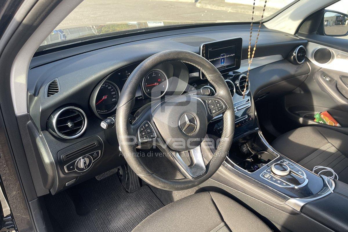 MERCEDES GLC 250 d 4Matic Business