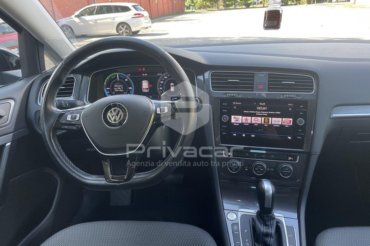 VOLKSWAGEN e-Golf 136 CV