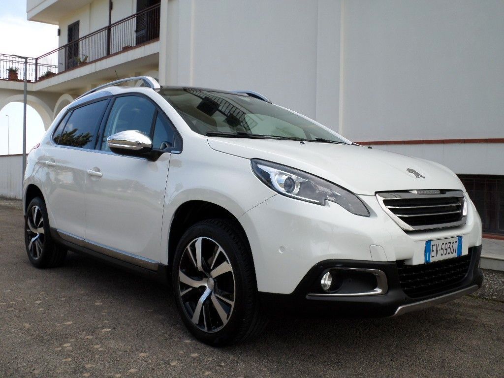 PEUGEOT 2008 ALLURE TETTOinVETRO