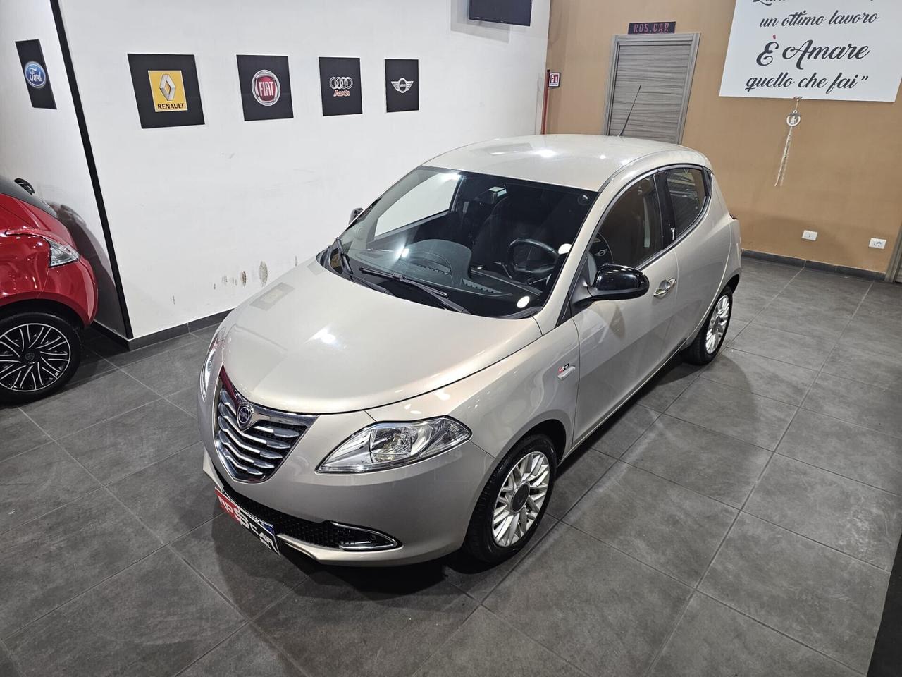 Lancia Ypsilon 1.3 MJT 16V 95cv Gold
