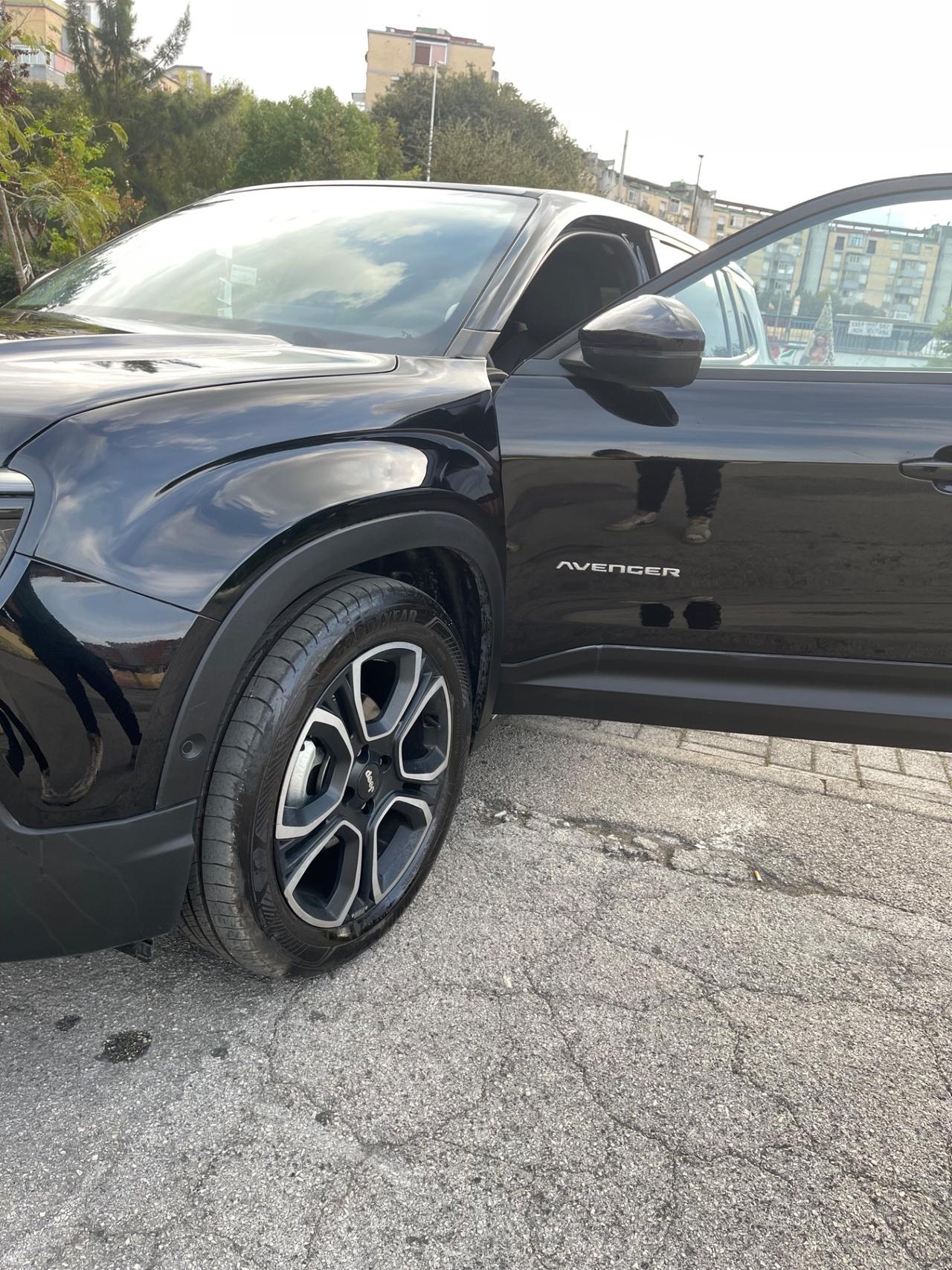Jeep Avenger 1.2 Turbo 100 CV Summit