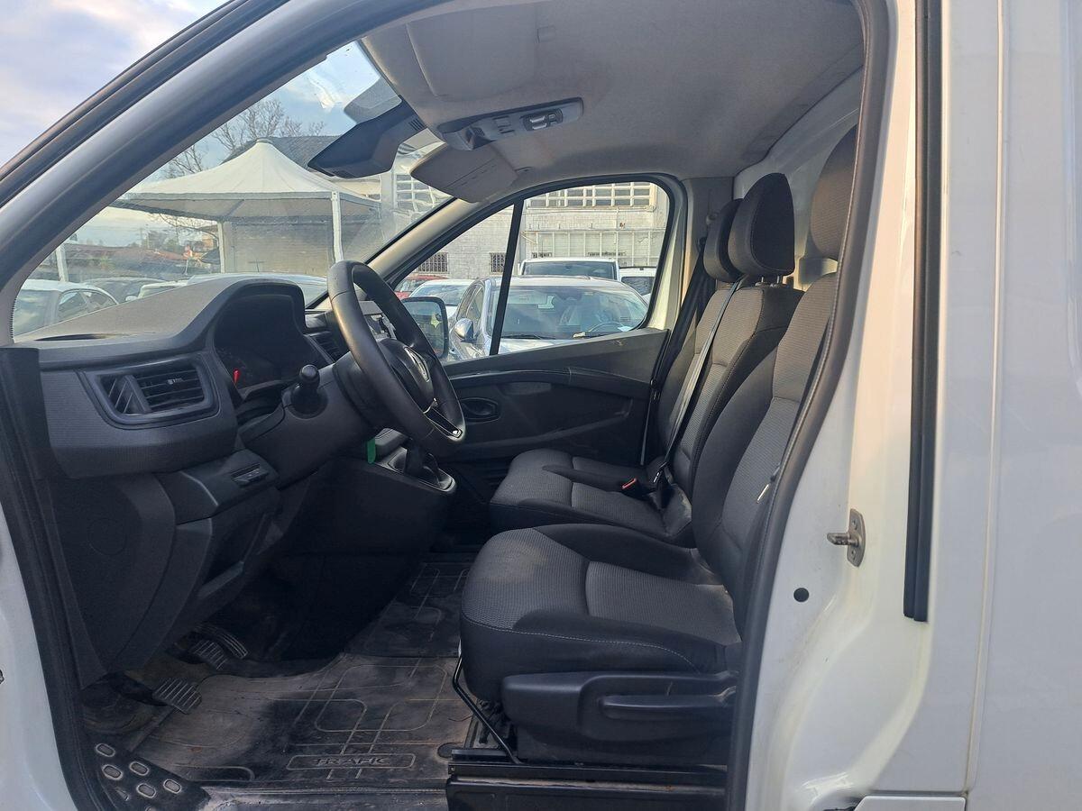 Renault Trafic 2.0 BLUE dCi L1H1 - PREZZO + IVA