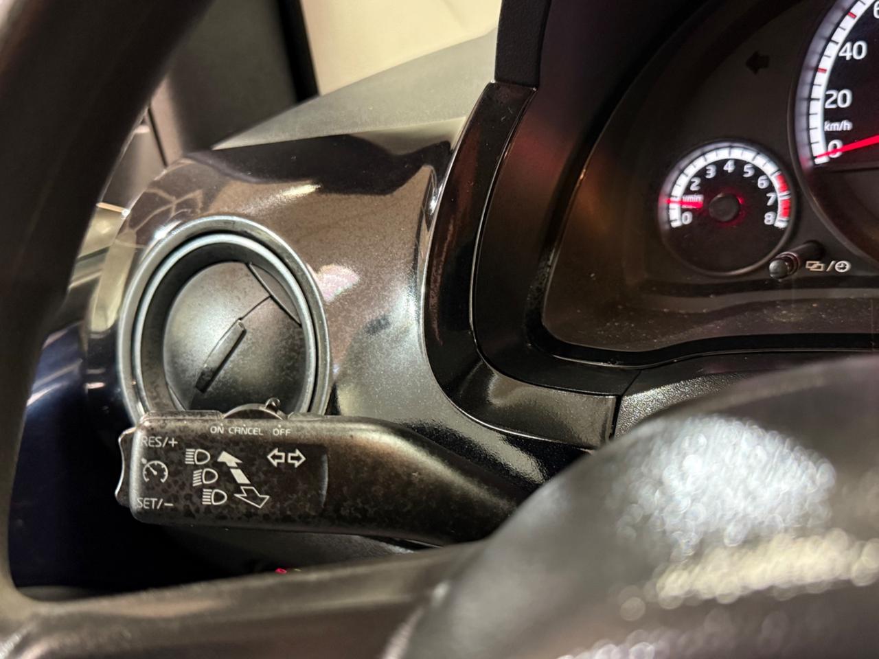 Volkswagen up! 1.0 5p. move