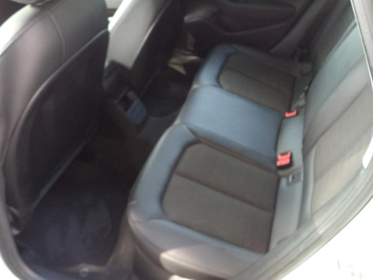 Audi A3 SPB 1.6 TDI clean diesel Ambition