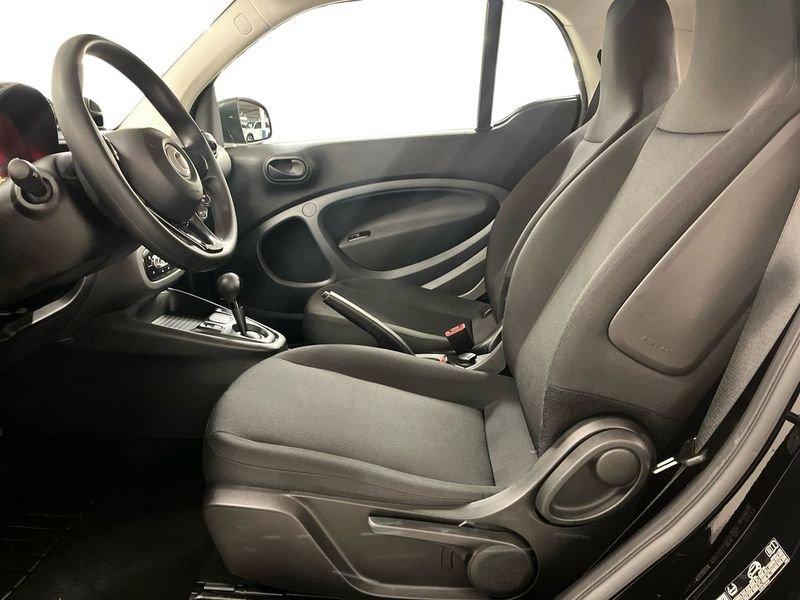 smart fortwo EQ Pure 22kW