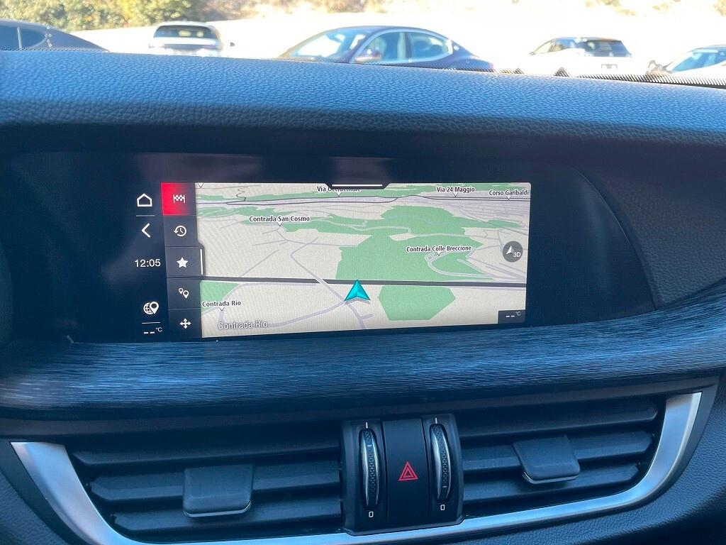 ALFA STELVIO 2.2JTDm 190CV Q4 *NAVI-KAMERA*