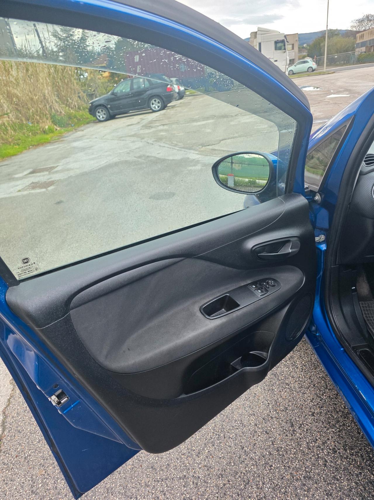 Fiat Punto Evo Noeo Patentati 115000 km