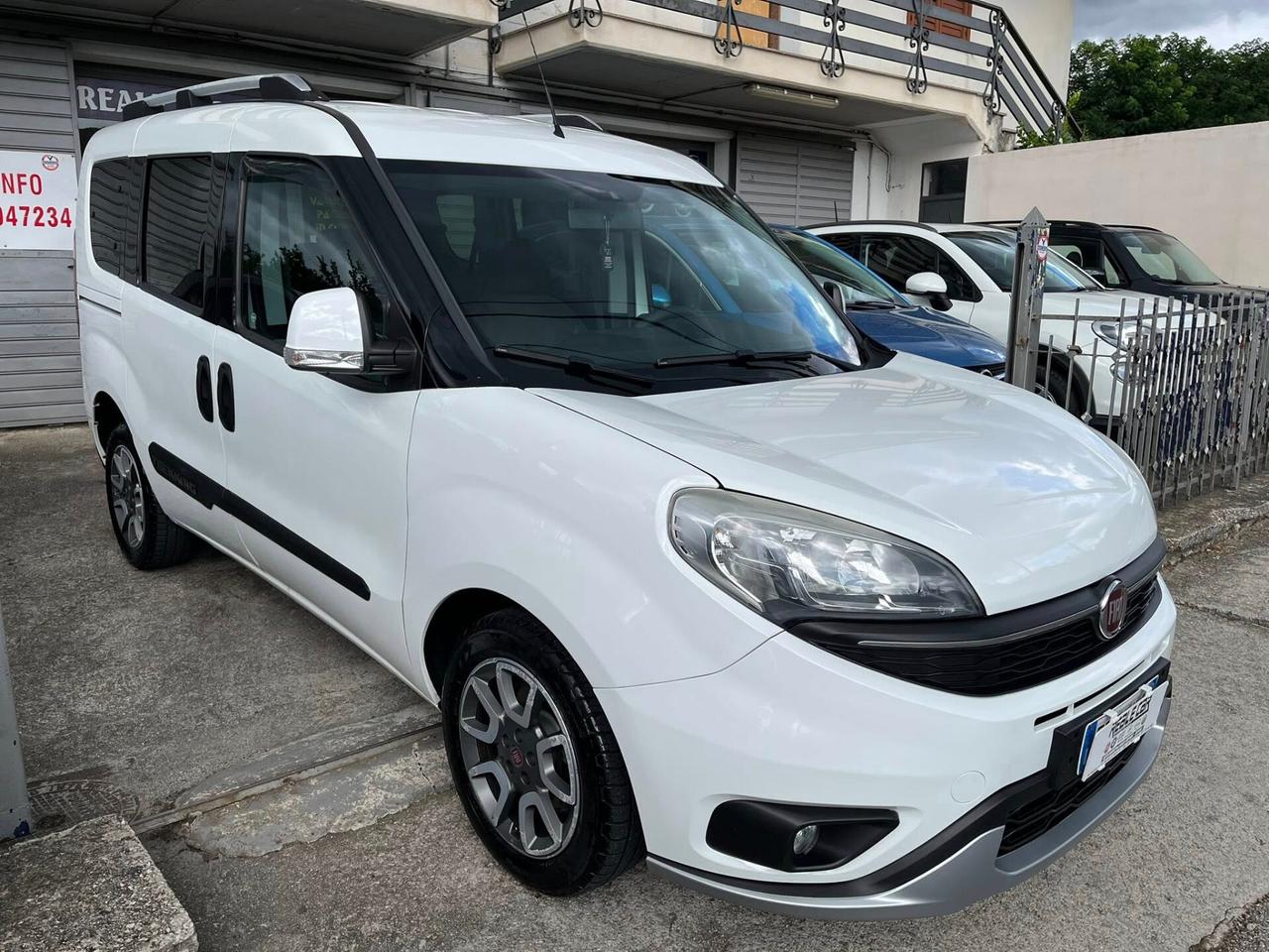 Fiat Doblo Doblò 1.6 MJT 120CV 7 POSTI Trekking