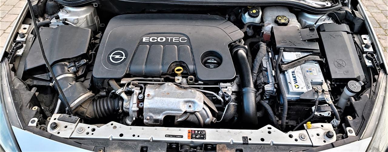 Opel Astra 1.6 CDTI 136CV S&S Sports Tourer Cosmo 2015