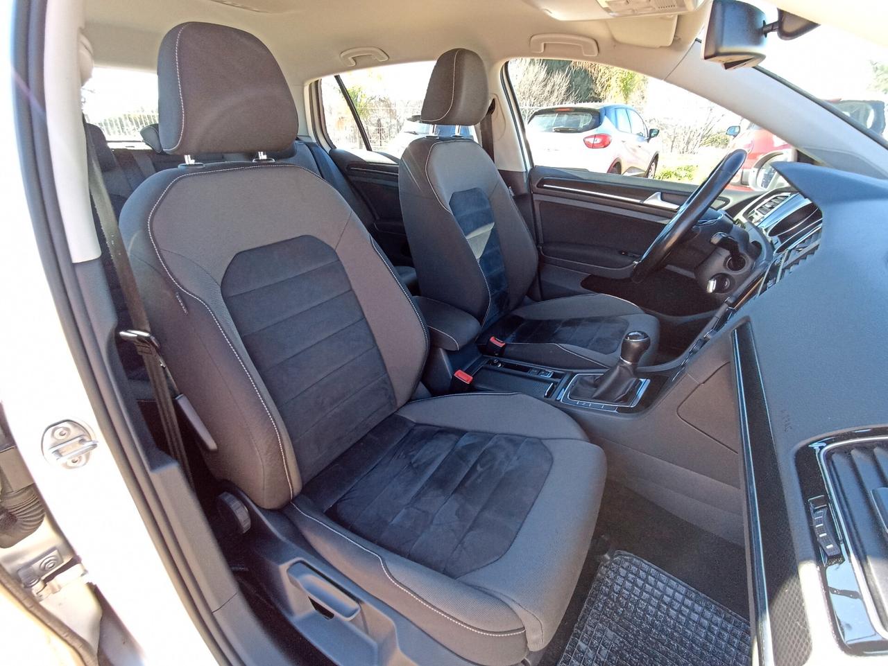 Volkswagen Golf 1.6 TDI 105 Cv 5p. Highline BMT - 2014