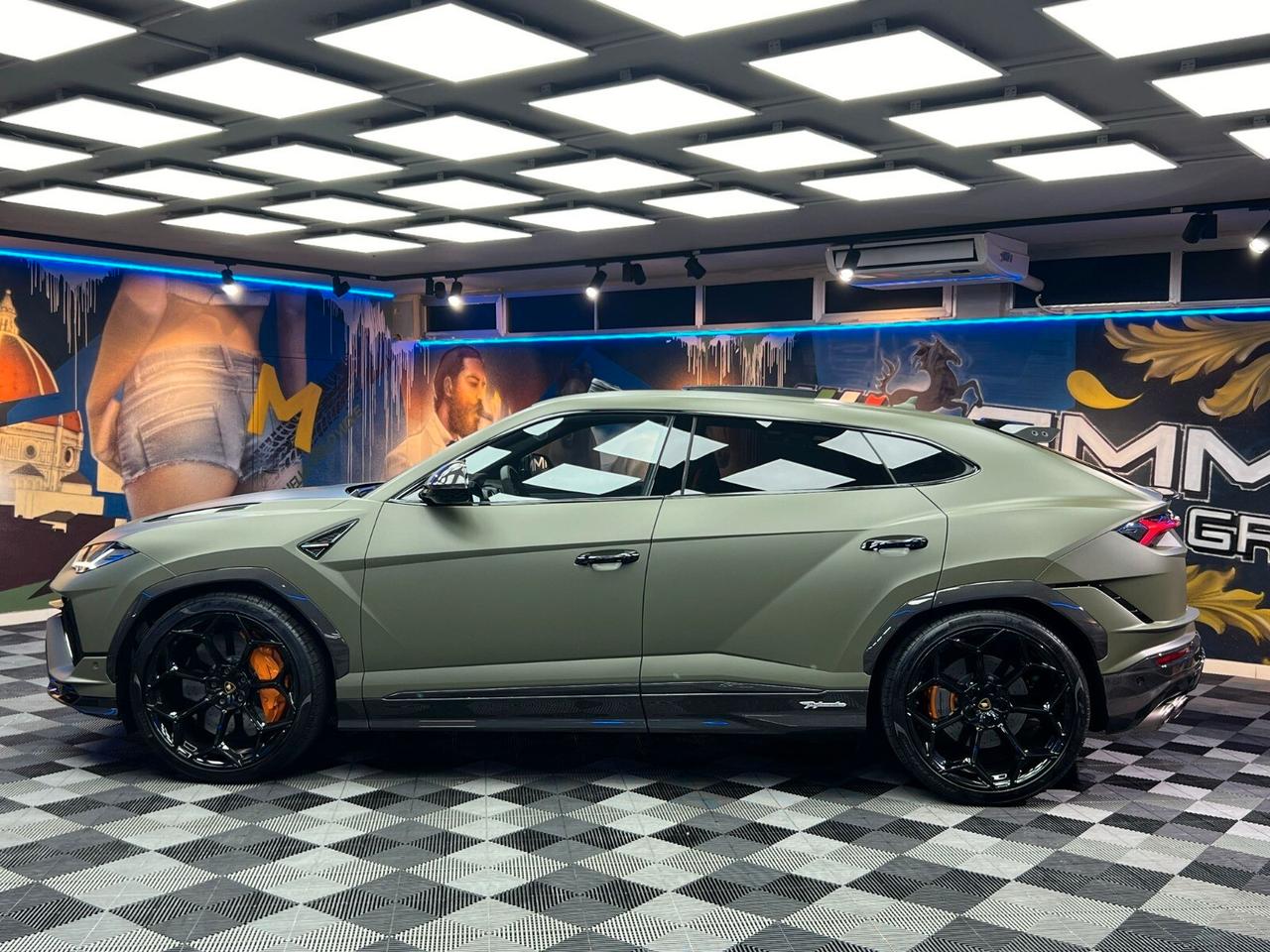 Lamborghini Urus 4.0 Performante (333)