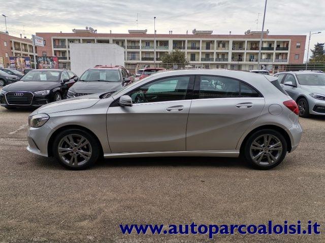 MERCEDES-BENZ A 180 d Business