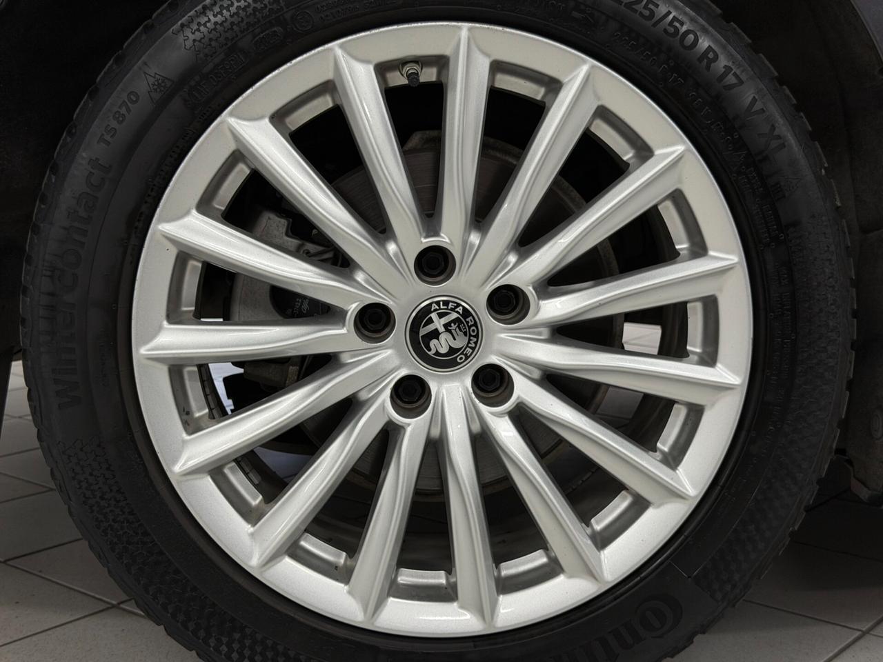 Alfa Romeo Giulia 2.2 Turbodiesel 160 CV AT8 Super Business