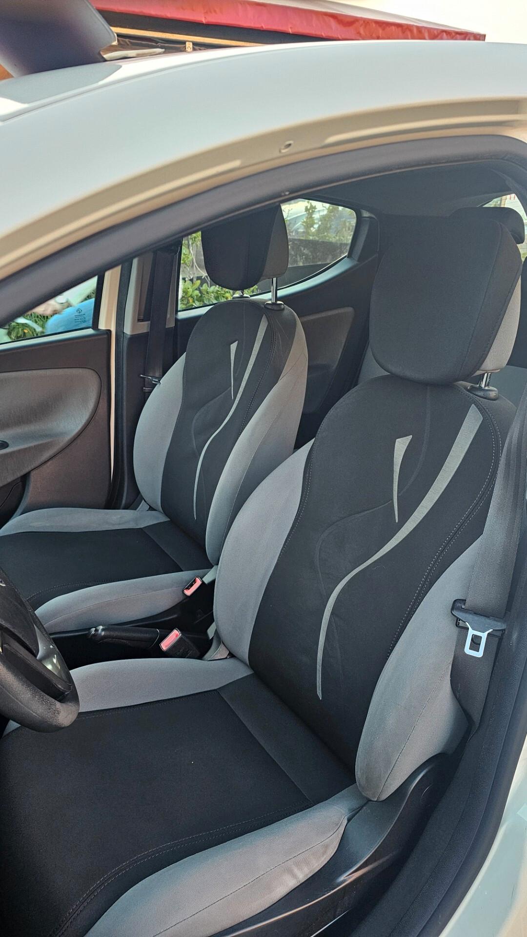 Lancia Ypsilon 1.3 MJT 16V 95 CV 5 porte S&S Elle