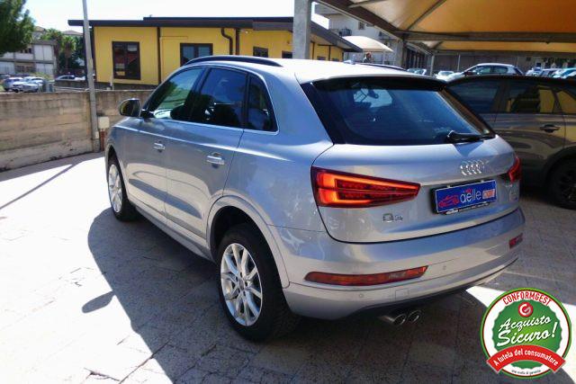 AUDI Q3 2.0 TDI 120 CV S tronic Sport