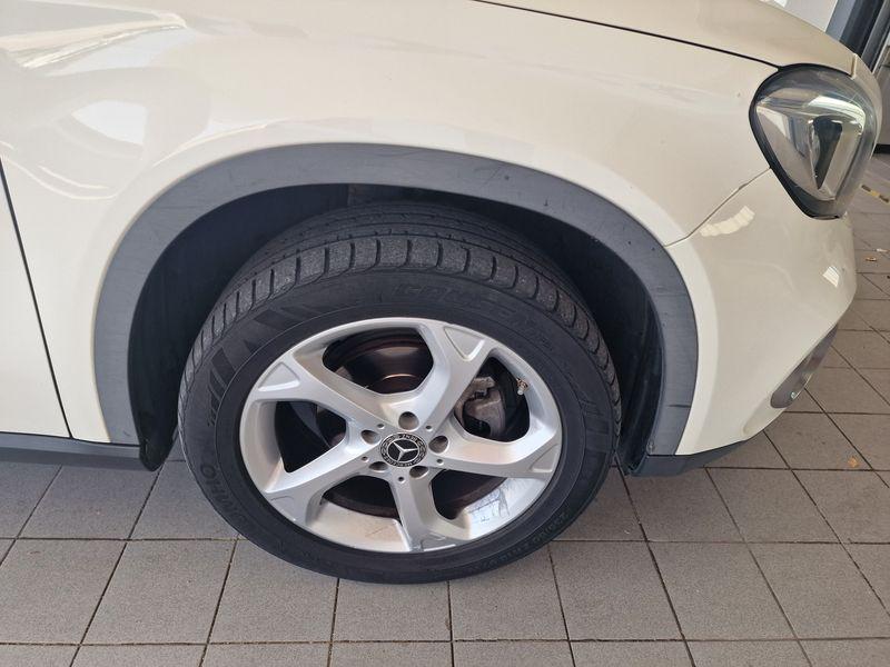 Mercedes-Benz GLA-X156 2017 - GLA 180 d Sport auto