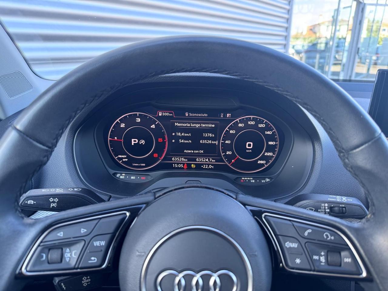 AUDI Q2 2.0 TDI S-TRONIC BUSINESS